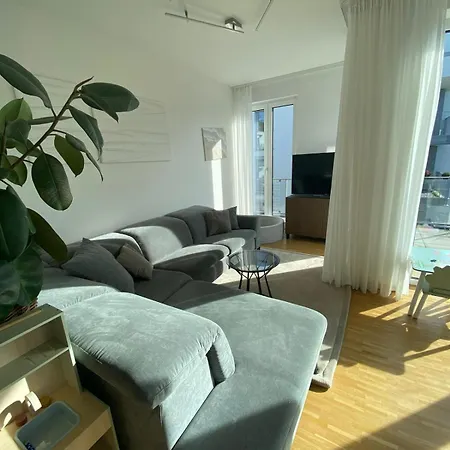 Aalen Apartments 公寓